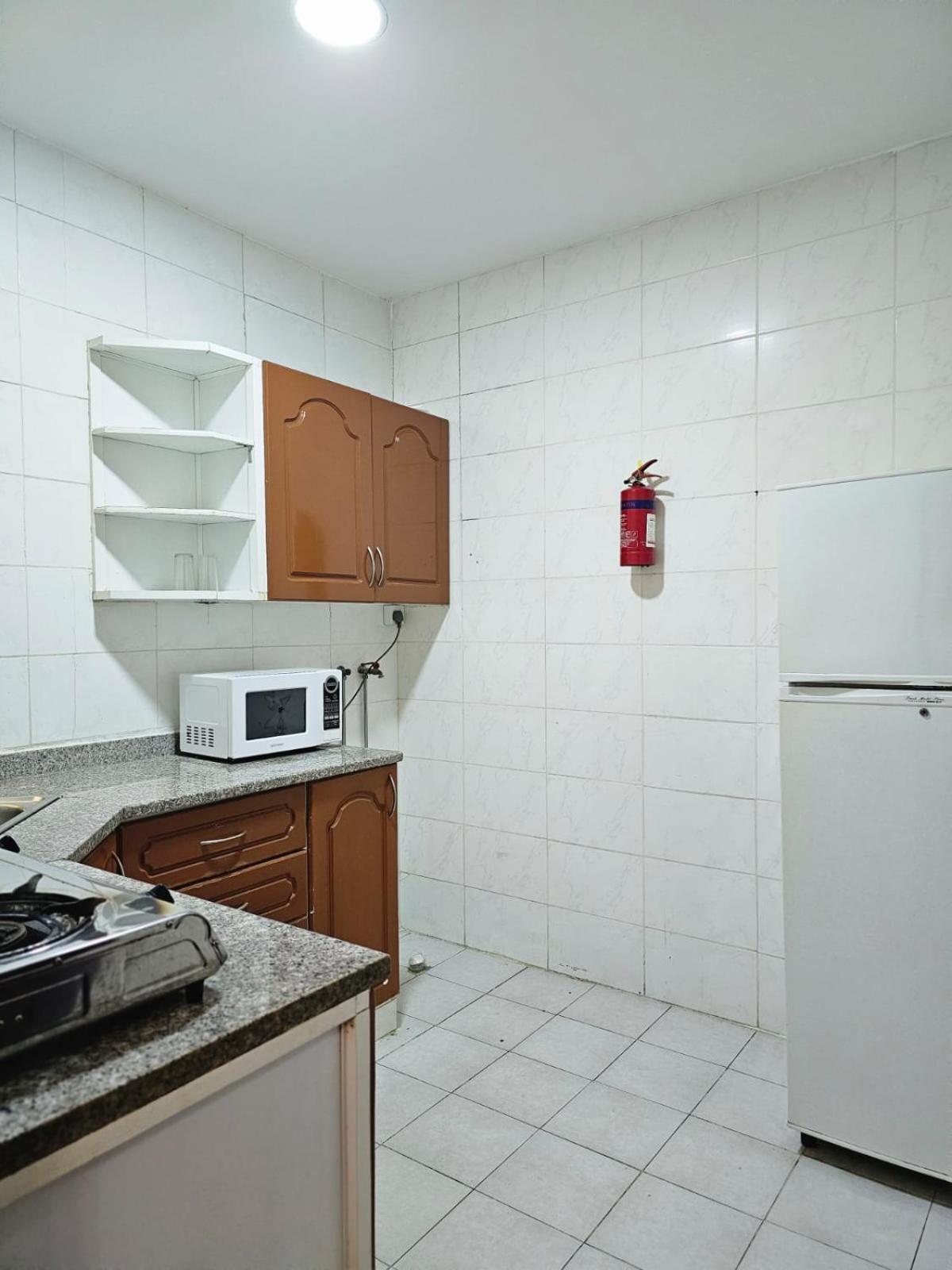 Al Sahab Tower Apartment Manama Exterior photo