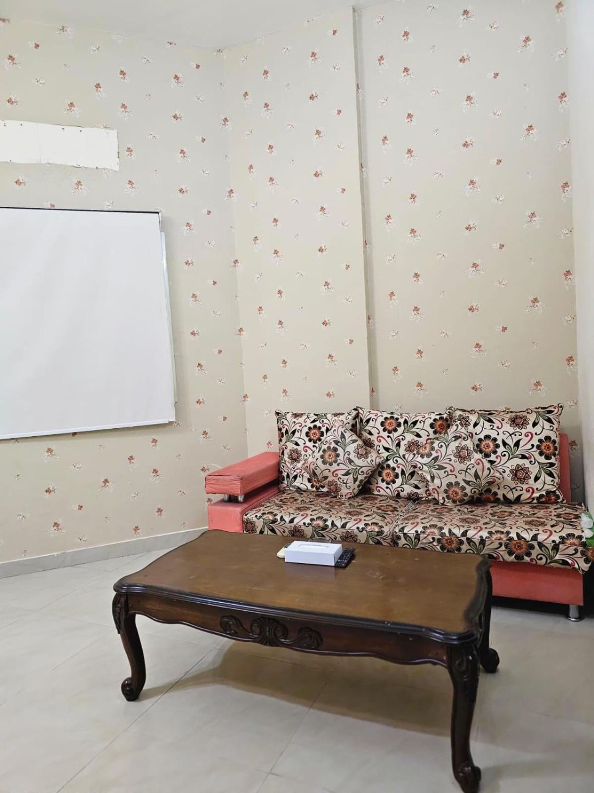 Al Sahab Tower Apartment Manama Exterior photo